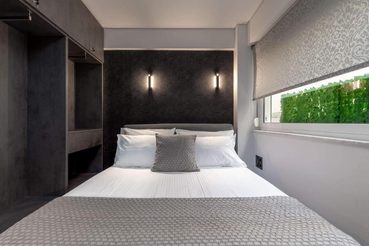 Ferienwohnung Brand-New , Delux Apt In Central Athens! Exterior foto