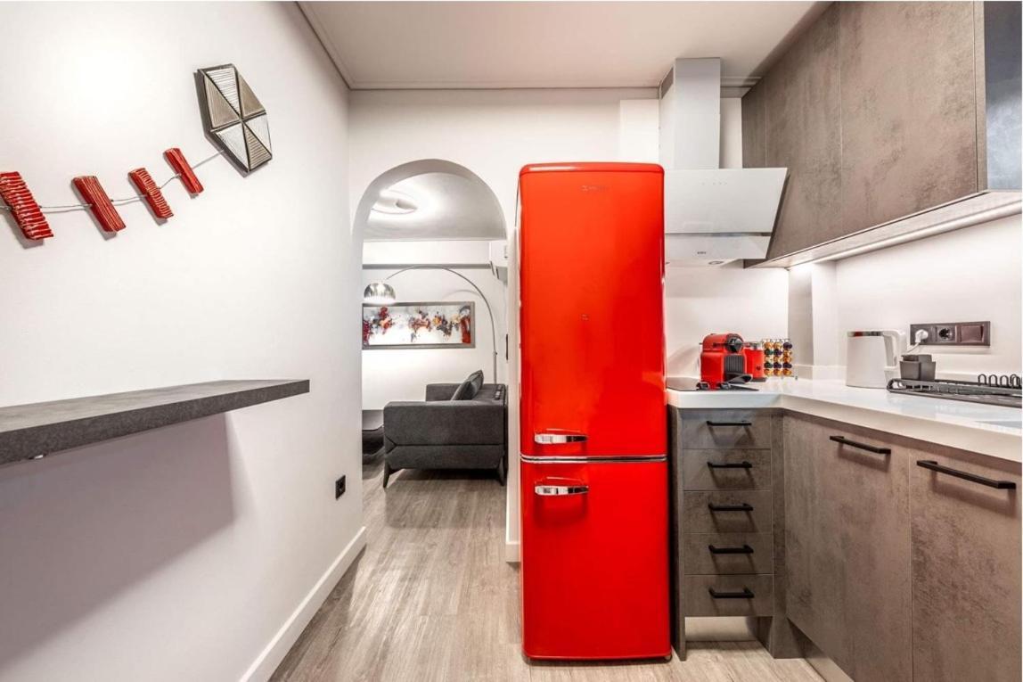 Ferienwohnung Brand-New , Delux Apt In Central Athens! Exterior foto